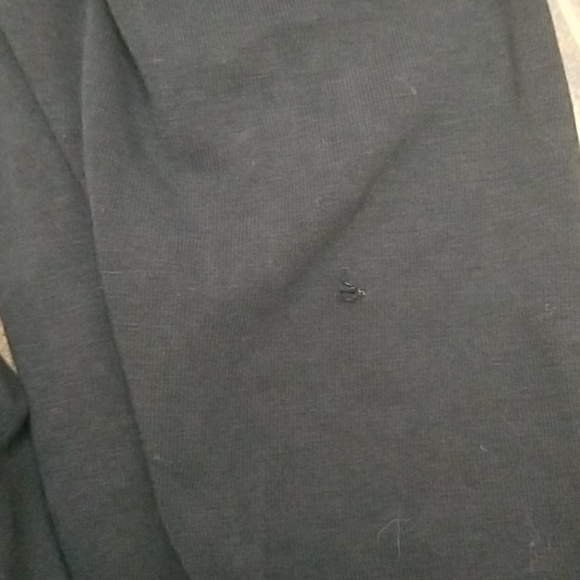 Athleta Black Scrunched Leg Capri Medium - Picture 7 of 8